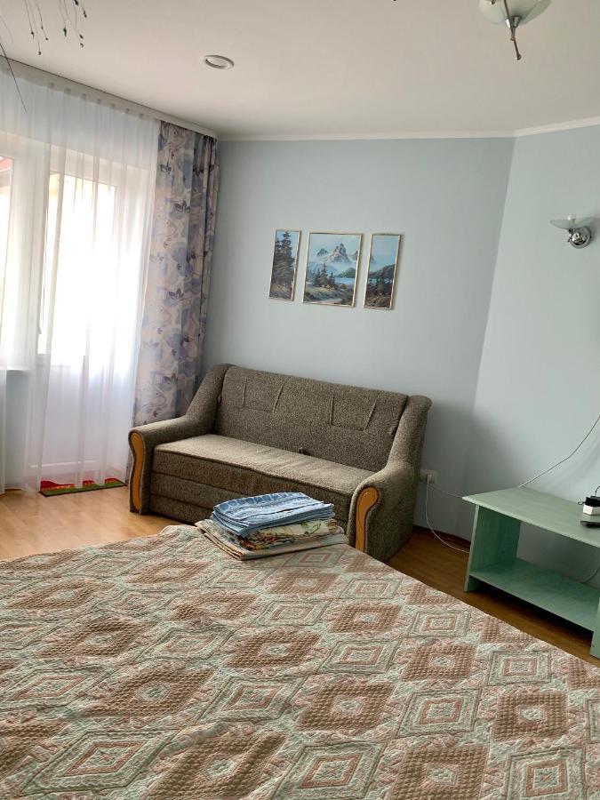 Комфортабельный Коттедж Bed & Breakfast Svityaz' Exterior photo